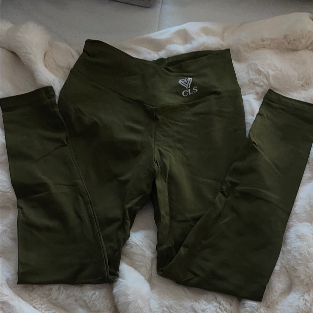 Women's Olive Leggings